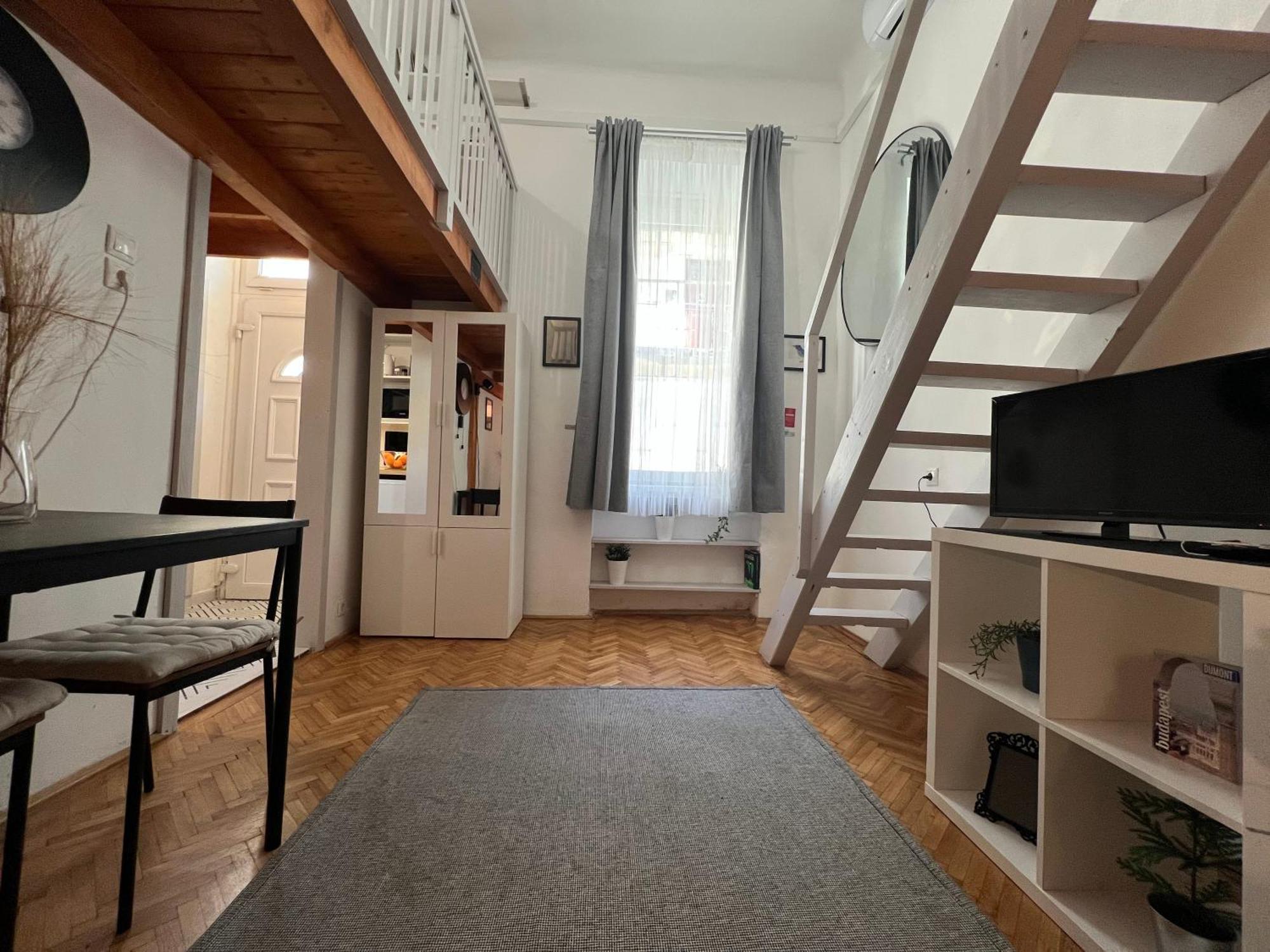 Ragozzi Home - Tiny But Comfy, Top Location - Ac — Photos 1